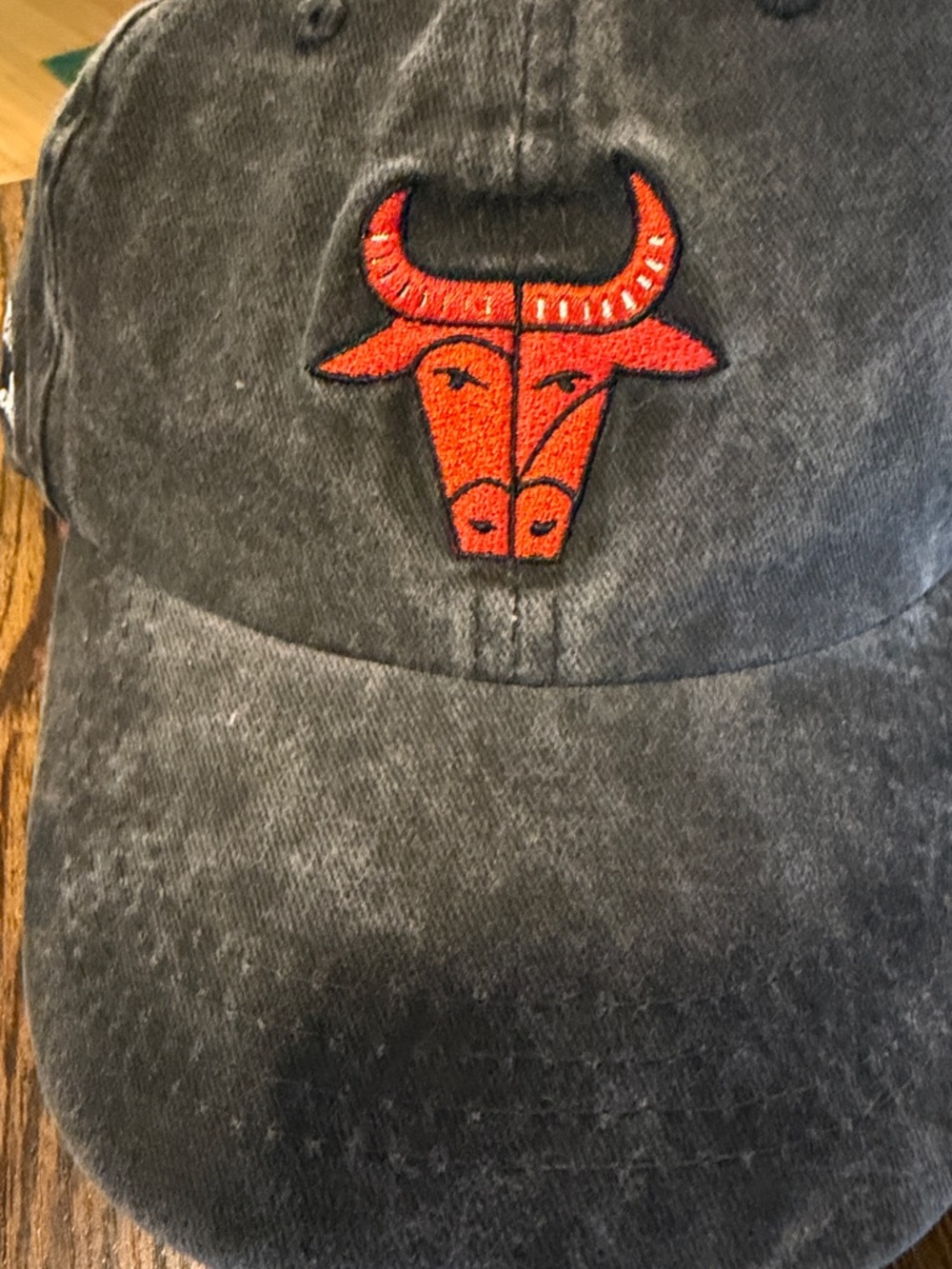 Chicago Bulls Black Vintage-Style Cap with Orange Logo